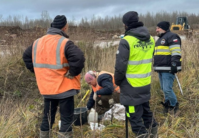 На стройплощадке продолжения Большой Московской работают геодезисты