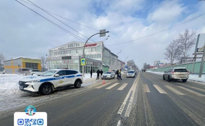 Мать и ребёнка в Южно-Сахалинске сбил водитель со стажем в один год