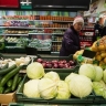 В Минсельхозе рассказали, сколько продуктов россияне не съели в 2023 году