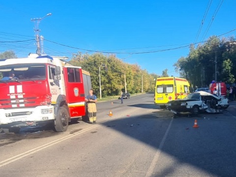 В Саранске пассажир "Ауди" погиб в ДТП с участием пожарной машины