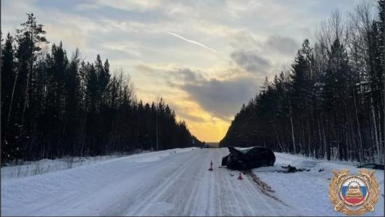 Два человека погибли в ДТП в Усть-Илимском районе при лобовом столкновении