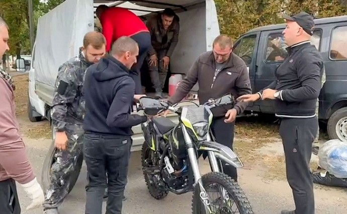 Тульским военным передали автомобили и мотоциклы