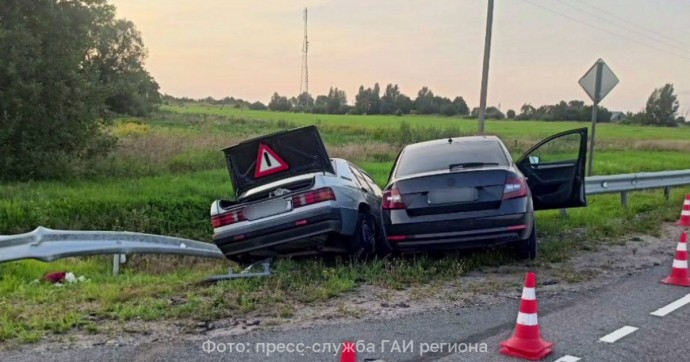 В Полесском районе столкнулись два авто, пострадал ребёнок