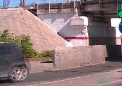 Стало известно, закроют ли тротуар под железнодорожным мостом на улице Ерик в Пензе