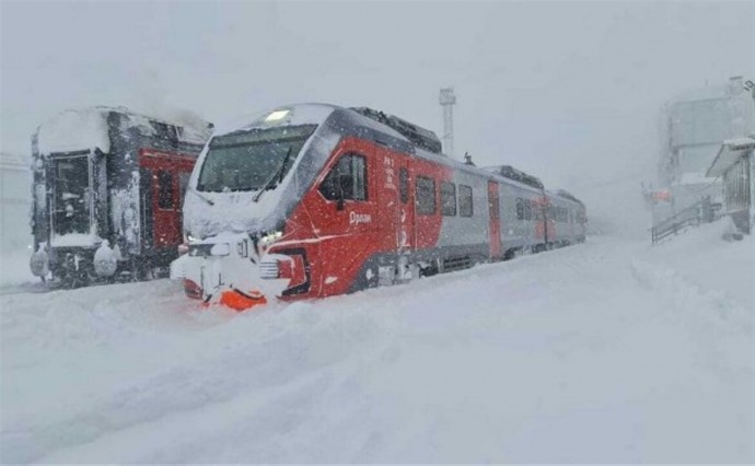 В Южно-Сахалинске 31 января дополнительно отменяют пригородные поезда