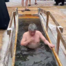«Сразу на Крещение»: Глава Бурятии вернулся из Москвы и окунулся в прорубь