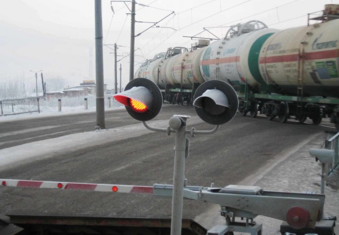 Движение на переезде в Нововятске будет ограничено