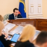 Губернатор Андрей Чибис поручил коммунальщикам Мурманской области и руководителям районов обратить особое внимание на вывоз снега и уборку тротуаров