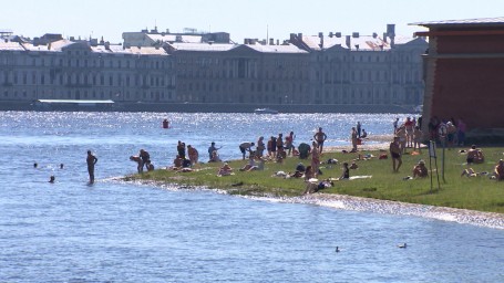 С начала купального сезона в Петербурге утонули 11 человек