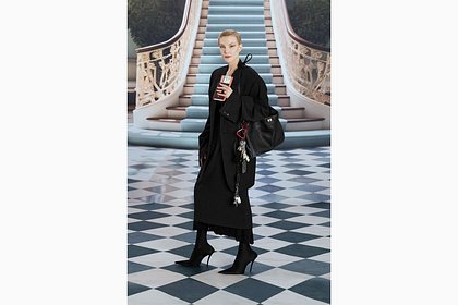 Рената Литвинова снялась в рекламе Balenciaga