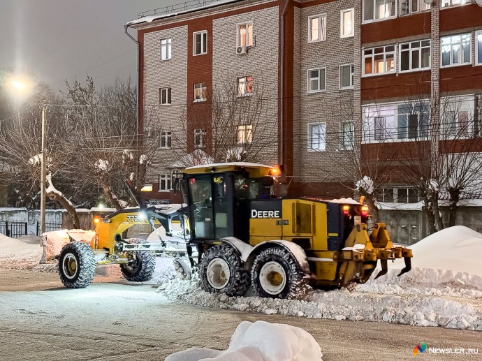 В ближайшие сутки в Кирове 9 участков улиц очистят от снега