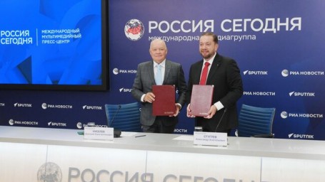 Стуглев назвал медиагруппу "Россия сегодня" лидером в создании инфоконтента