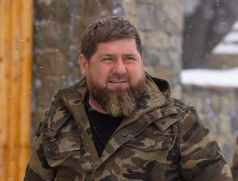 Кадыров проклял Сталина и поблагодарил Путина за справедливость