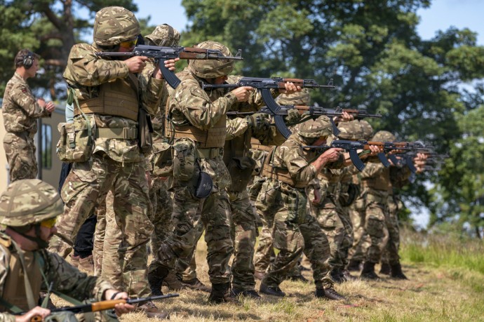 Украинские военные оставили позиции в Курской области, опасаясь окружения