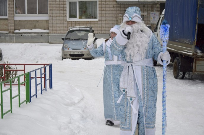 В Кирово-Чепецке прошли новогодние праздники «Елка в каждый двор»