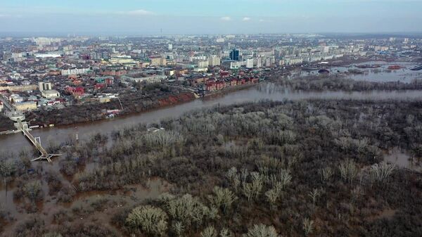 Уровень воды в реке Урал в Оренбурге за сутки вырос на 81 сантиметр