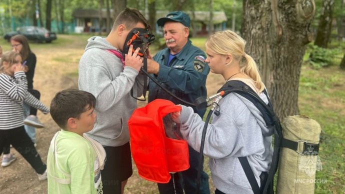 В детских лагерях «Орлёнок» и «Дружба» тульские спасатели провели «День безопасности»