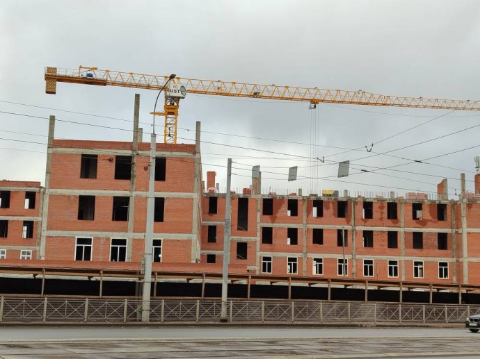 Губернатор поделился подробностями строительства новой школы у цирка
