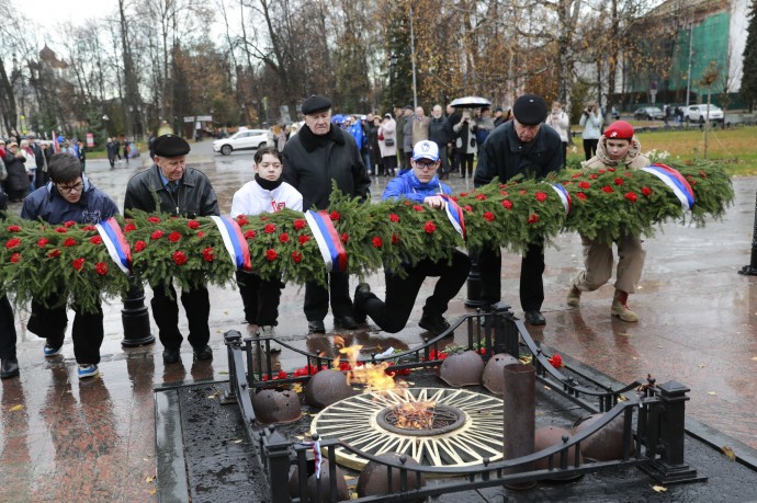 Годовщину создания комсомола и открытия мемориального комплекса «Вечный огонь» отметили в Ярославле