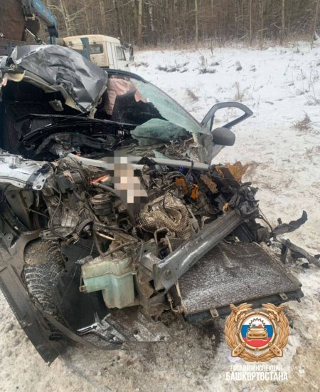 В Башкирии во встречном ДТП погиб водитель