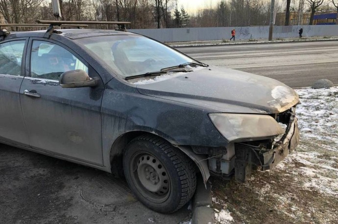 В Петербурге и Ленобласти произошло свыше трех тысяч ДТП за новогодние праздники