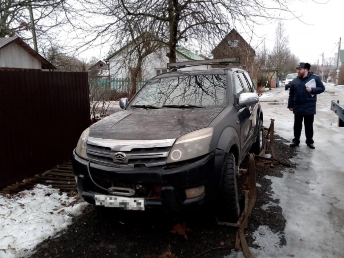 У жителя Ярославля арестовали иномарку из-за долгов перед пострадавшими в ДТП