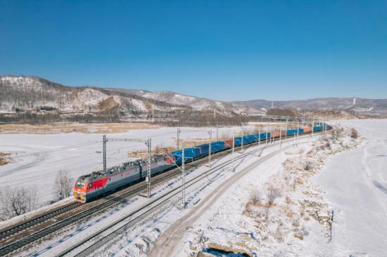 Погрузка на железной дороге в Иркутской области выросла в январе на 9,6%