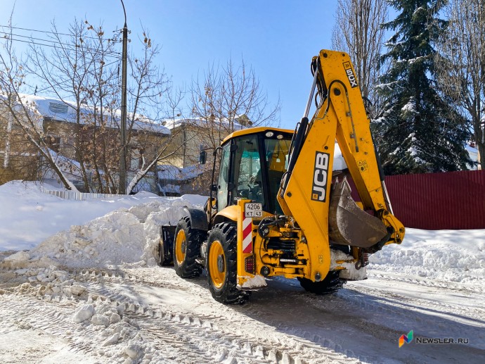 Стало известно, кто будет убирать снег с улиц