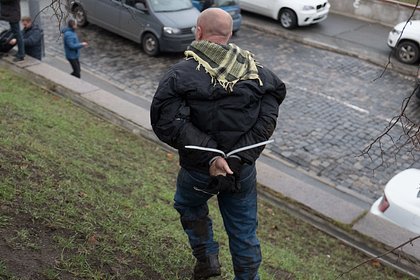 На Украине задержали подозреваемых в поджогах автомобилей военных