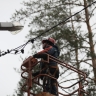 Белгородские энергетики устранили порыв на линии электропередачи в селе Дорогобужино