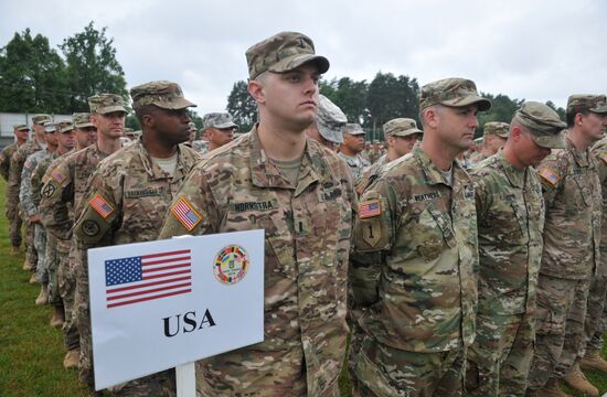 Американский военный лишился зарплаты из-за обвинений в России