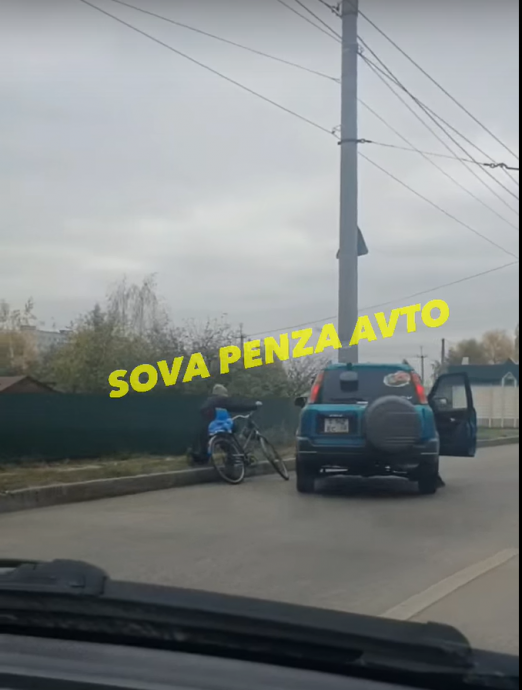 В Пензе водитель столкнул пенсионера с велосипеда