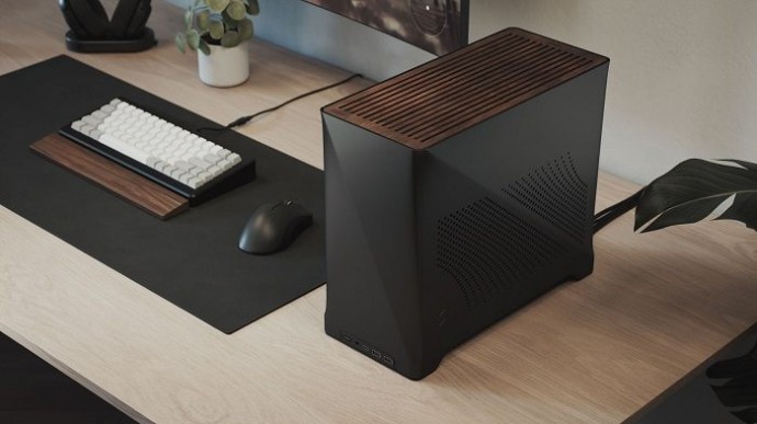 Fractal Design представила Era 2 — обновлённую версию своего культового корпуса для компактных ПК