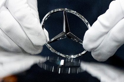 Выпускающая звезду для Mercedes компания объявила о банкротстве