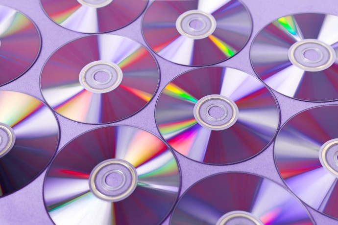 Создан DVD диск, который хранит столько фильмов, что вы не просмотрите за всю жизнь