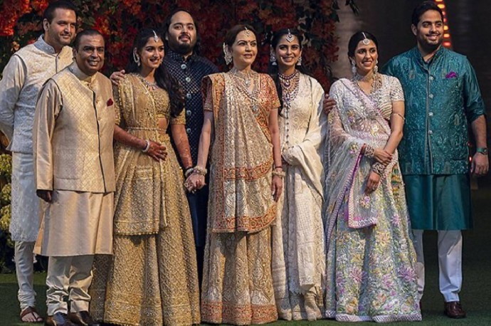 Бракосочетание века: как прошла свадебная вечеринка сына самого богатого человека Индии?
