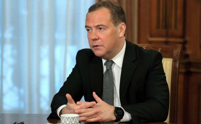 Дмитрий Медведев: Что будет дальше, или Мир после антироссийских санкций (совсем не прогноз)