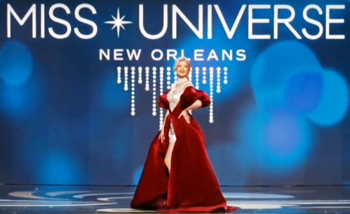 Анна Линникова стала полуфиналистом конкурса красоты «Мисс Вселенная»