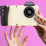 Камера с искусственным интеллектом фотографирует людей голыми
