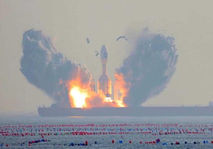 Самая мощная твердотопливная ракета отправилась в первый полет