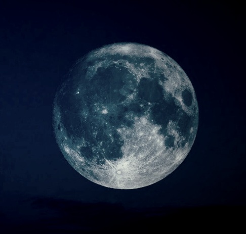 Земляне смогут увидеть обратную сторону Луны без телескопа