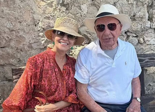 Миллиардер Руперт Мердок обручился с 67-летней российской пенсионеркой, бывшей тещей Абрамовича