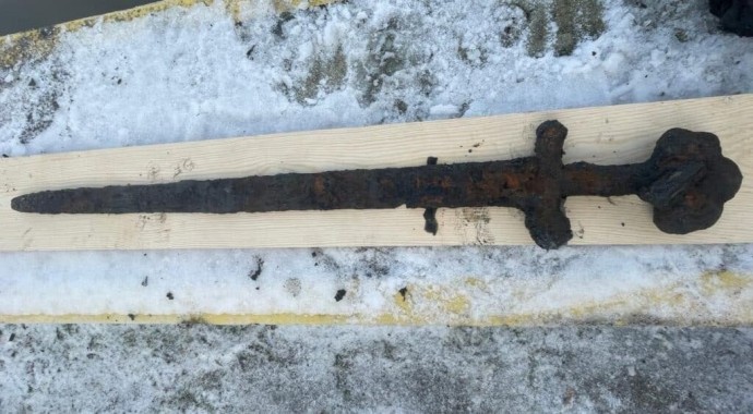 ​В Польше нашли меч викинга, которому больше тысячи лет