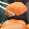 Суши и роллы с красной рыбой полезны для нервов и здоровья — заявляют диетологи