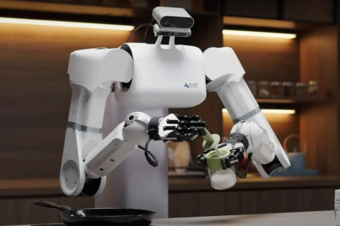 Китайцы показали нового человекоподобного робота для дома