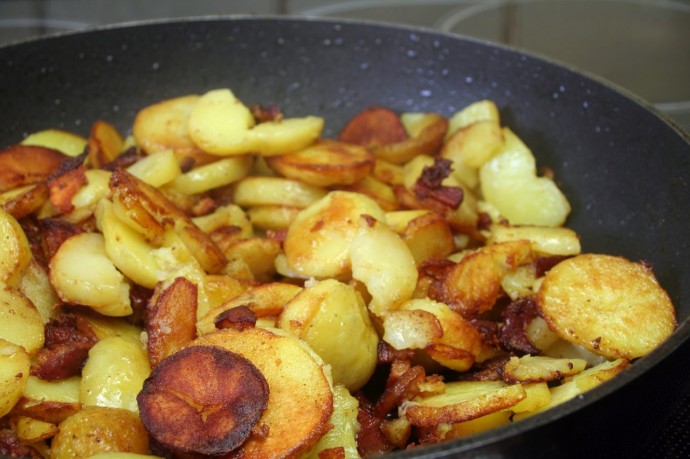 Жареная картошка вредна для работы мозга