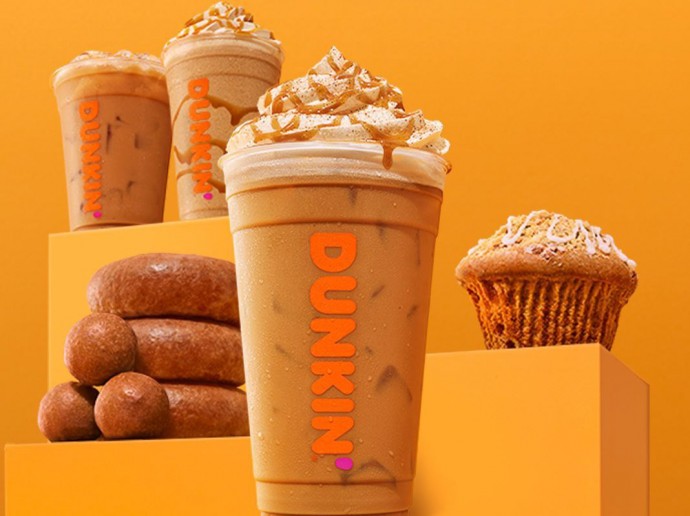 Американская сеть кофеен Dunkin’ Donuts выпустила тыквенный напиток, в котором 46 ложек сахара