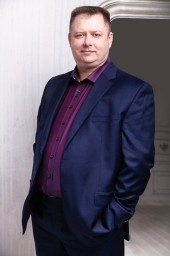 Сергей Комов