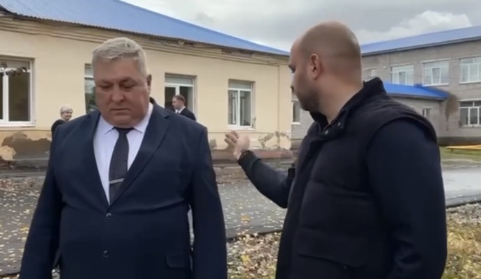 «Уволен, нахуй»: репутация губернатора Федорищева улетела на дно в глазах россиян «Уволен, нахуй»: репутация губернатора Федорищева улетела на дно в глазах россиян