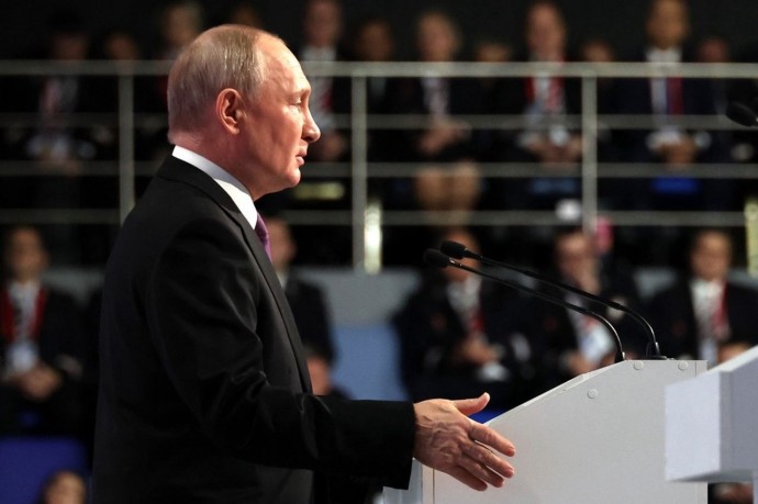 Путин пойдет на выборы президента самовыдвиженцем
